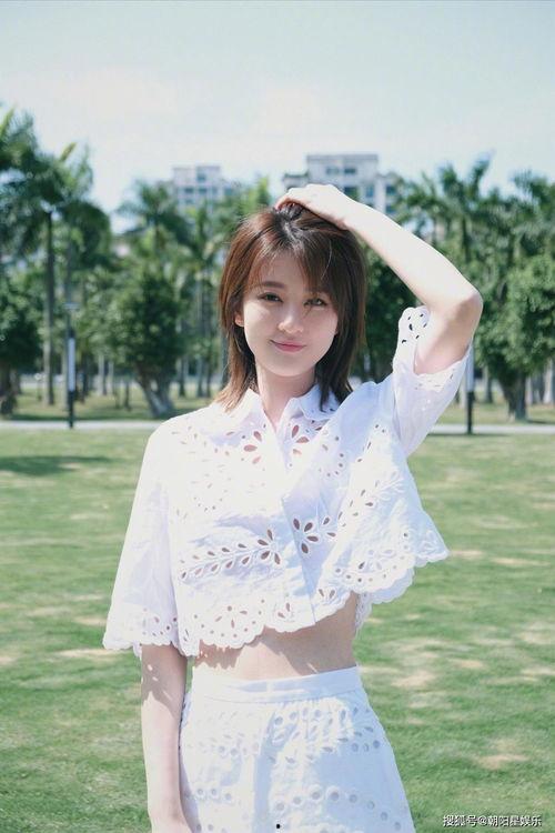 娱乐吃瓜酱丫头文学,娱乐圈的甜蜜瓜果